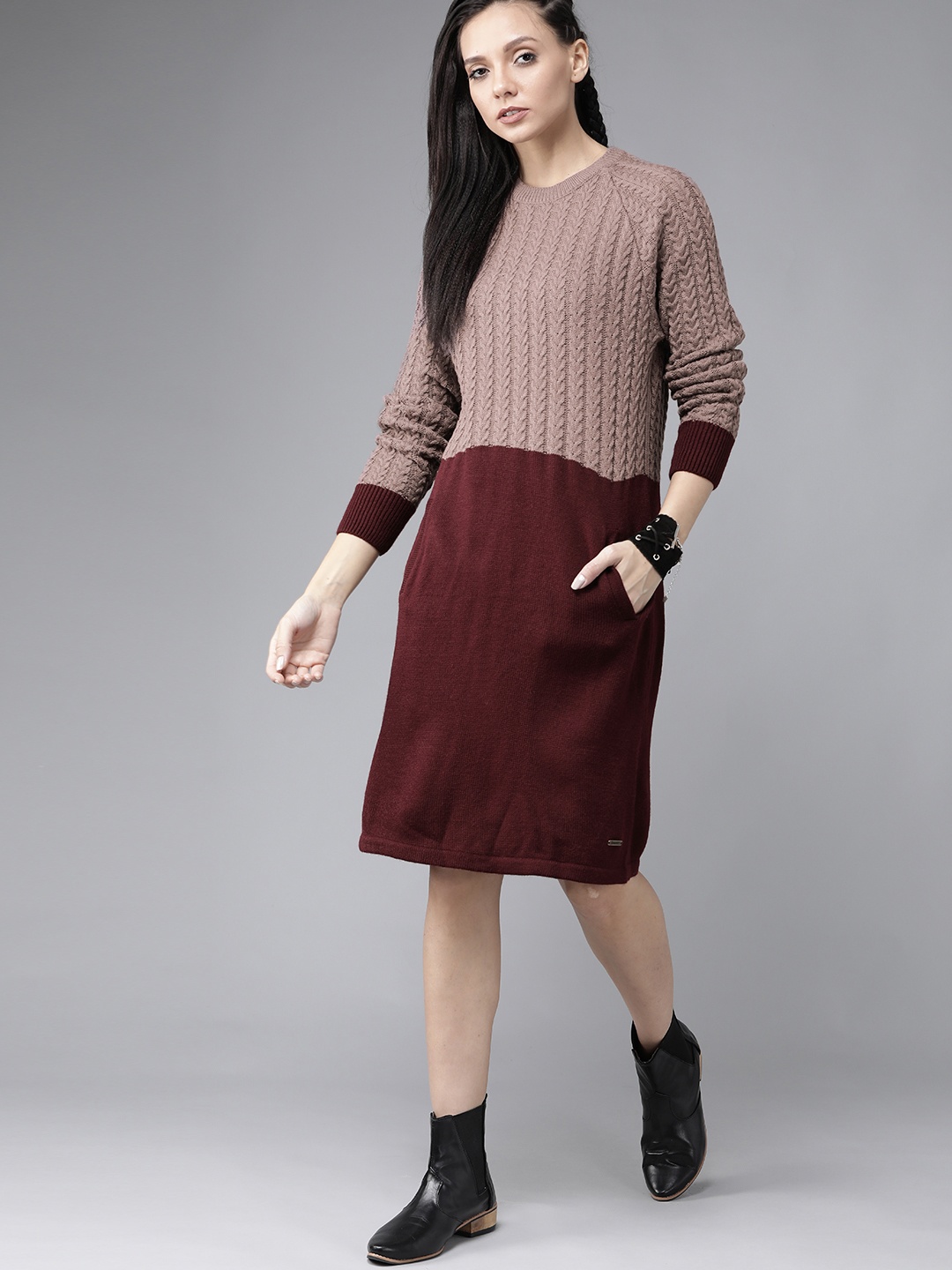 

Roadster Women Mauve & Burgundy Colourblocked Cable Knit Jumper Dress