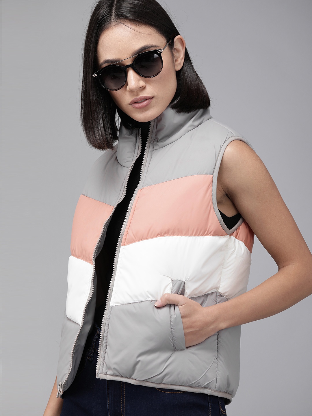

Roadster Women Grey & White Colourblocked Padded Jacket