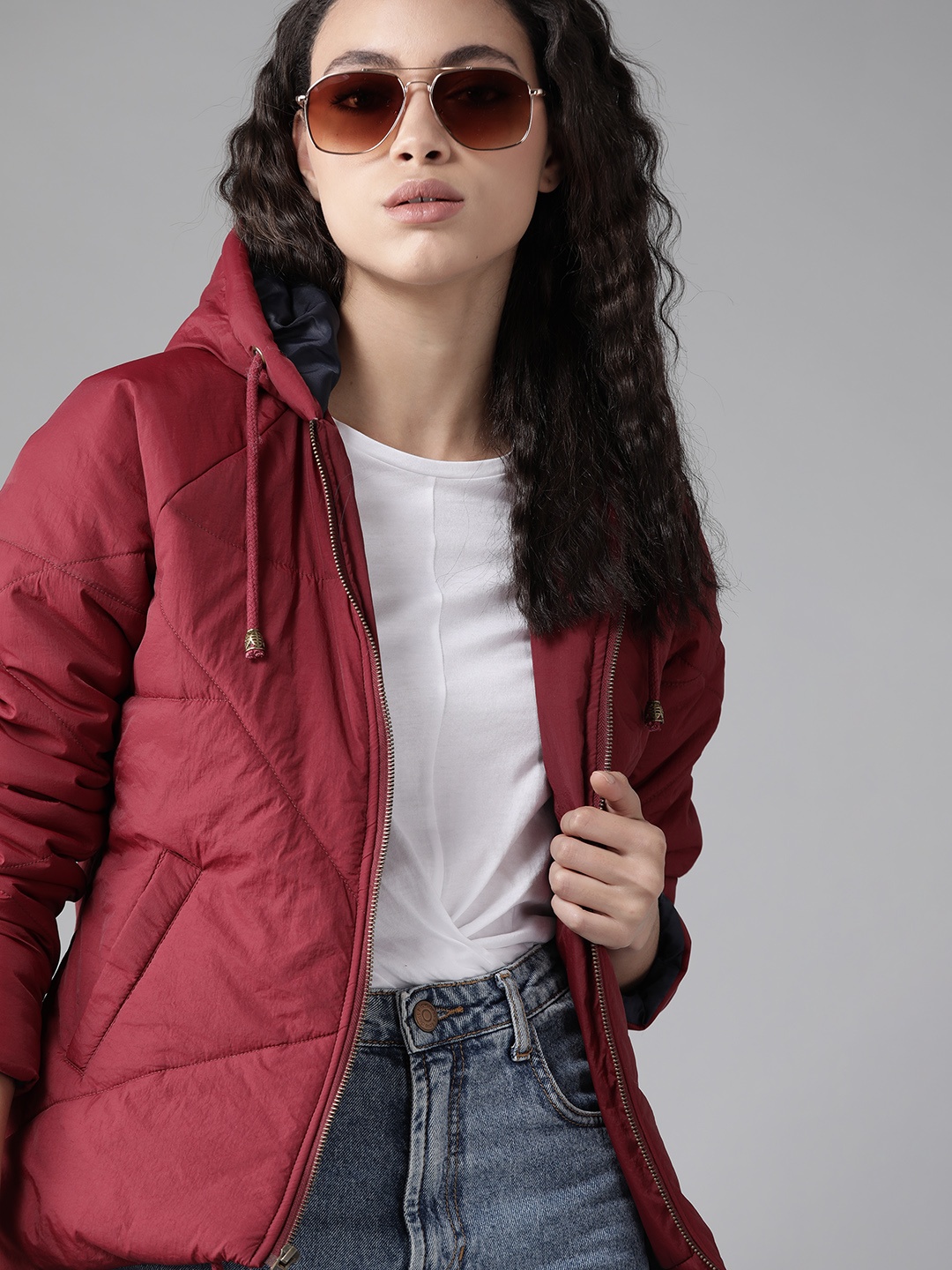 

Roadster Women Maroon Solid Hooded Padded Jacket