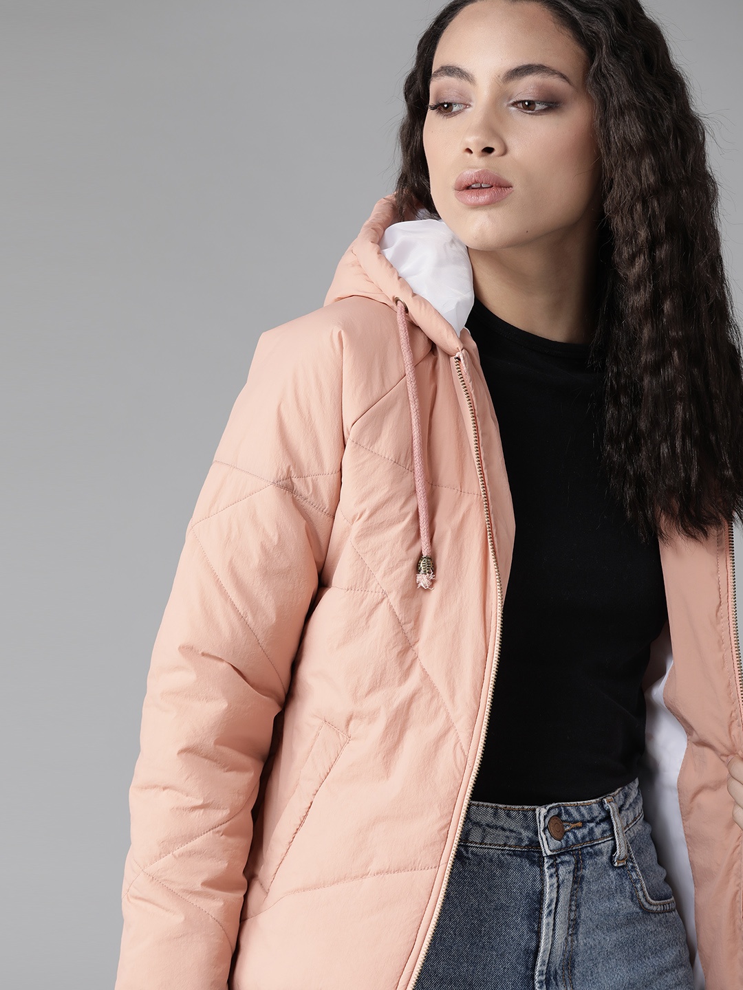 

Roadster Women Peach-Coloured Solid Hooded Padded Jacket