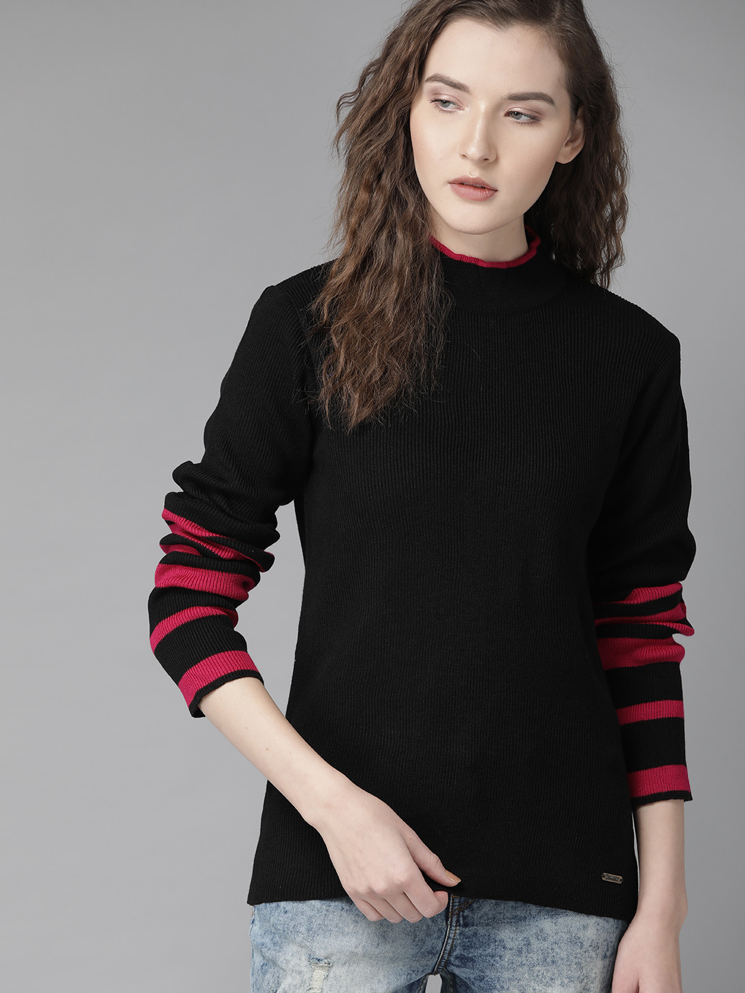 

Roadster Women Black Ribbed Pullover Sweater