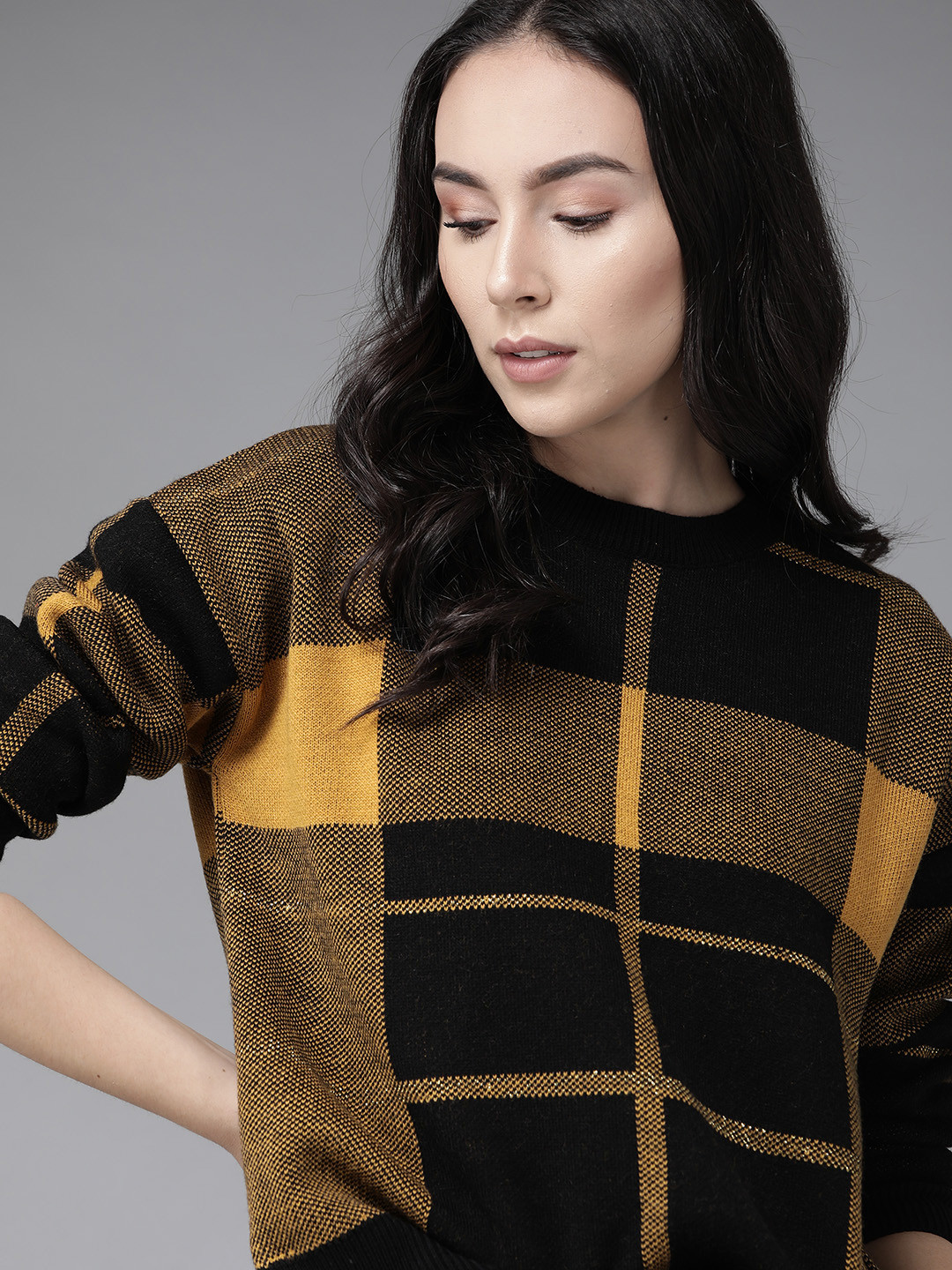 

Roadster Women Black & Yellow Checked Pullover