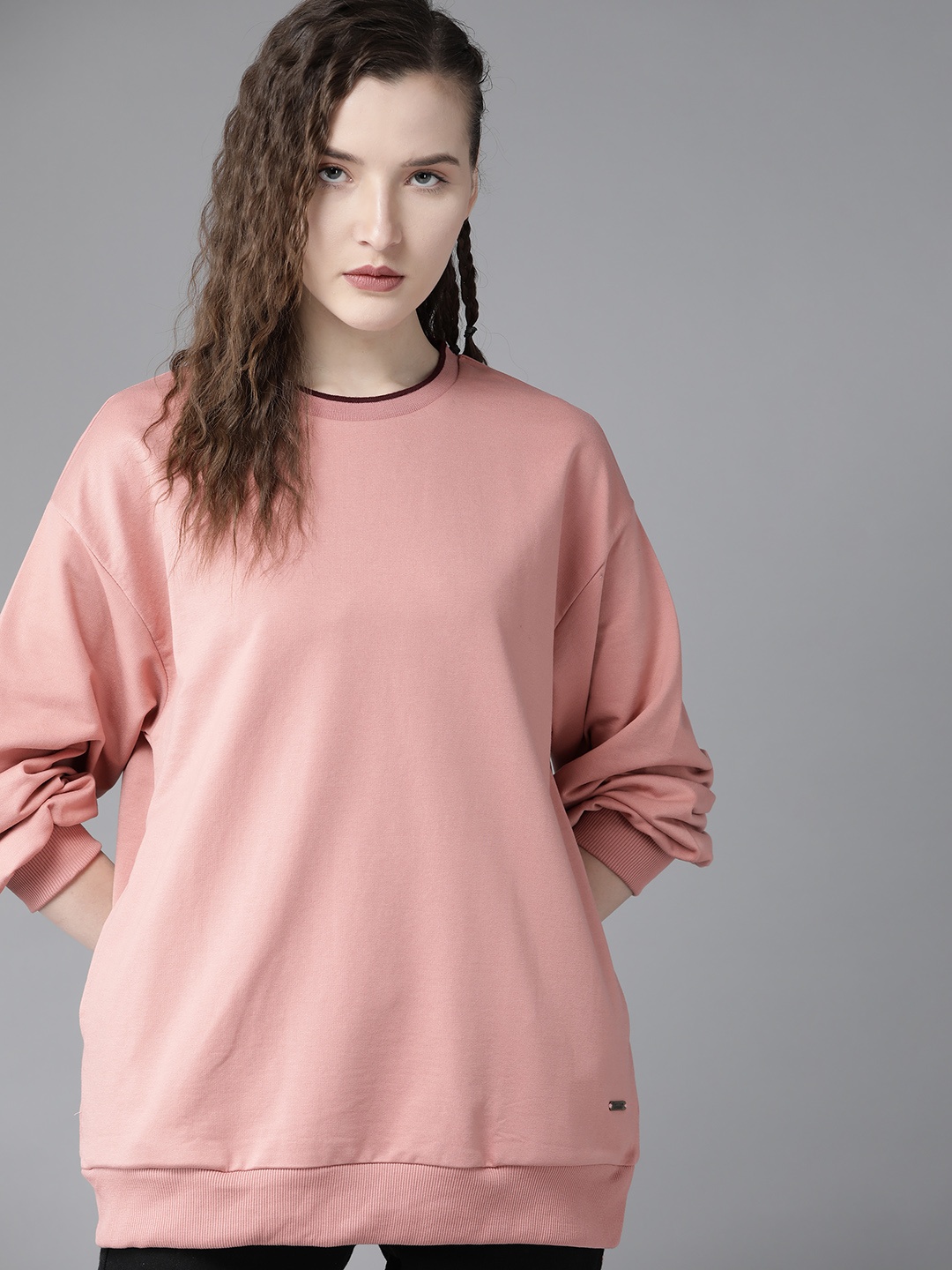 

Roadster Women Dusty Pink Solid Oversized Sweatshirt