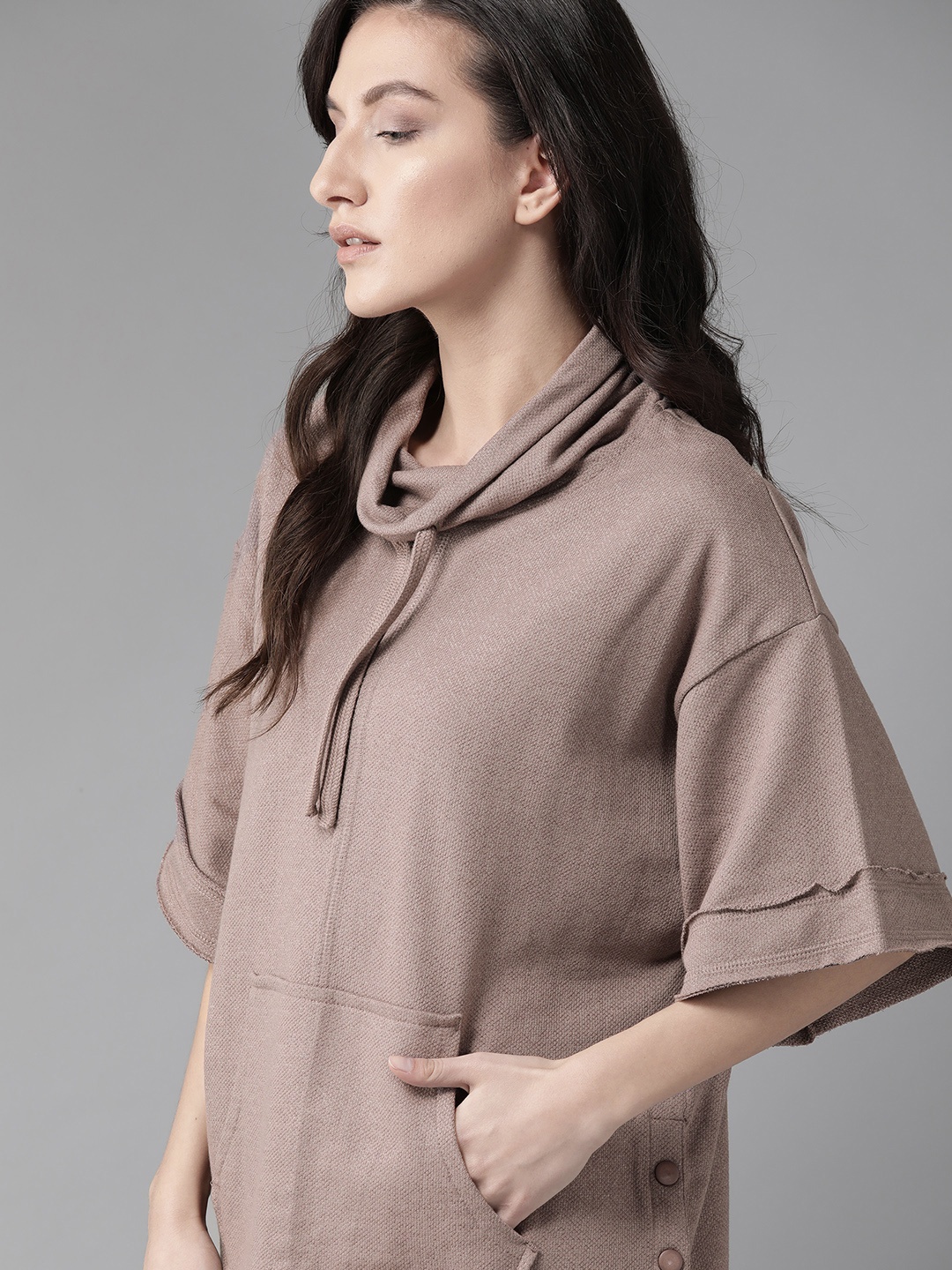

Roadster Women Mauve Solid Sweatshirt