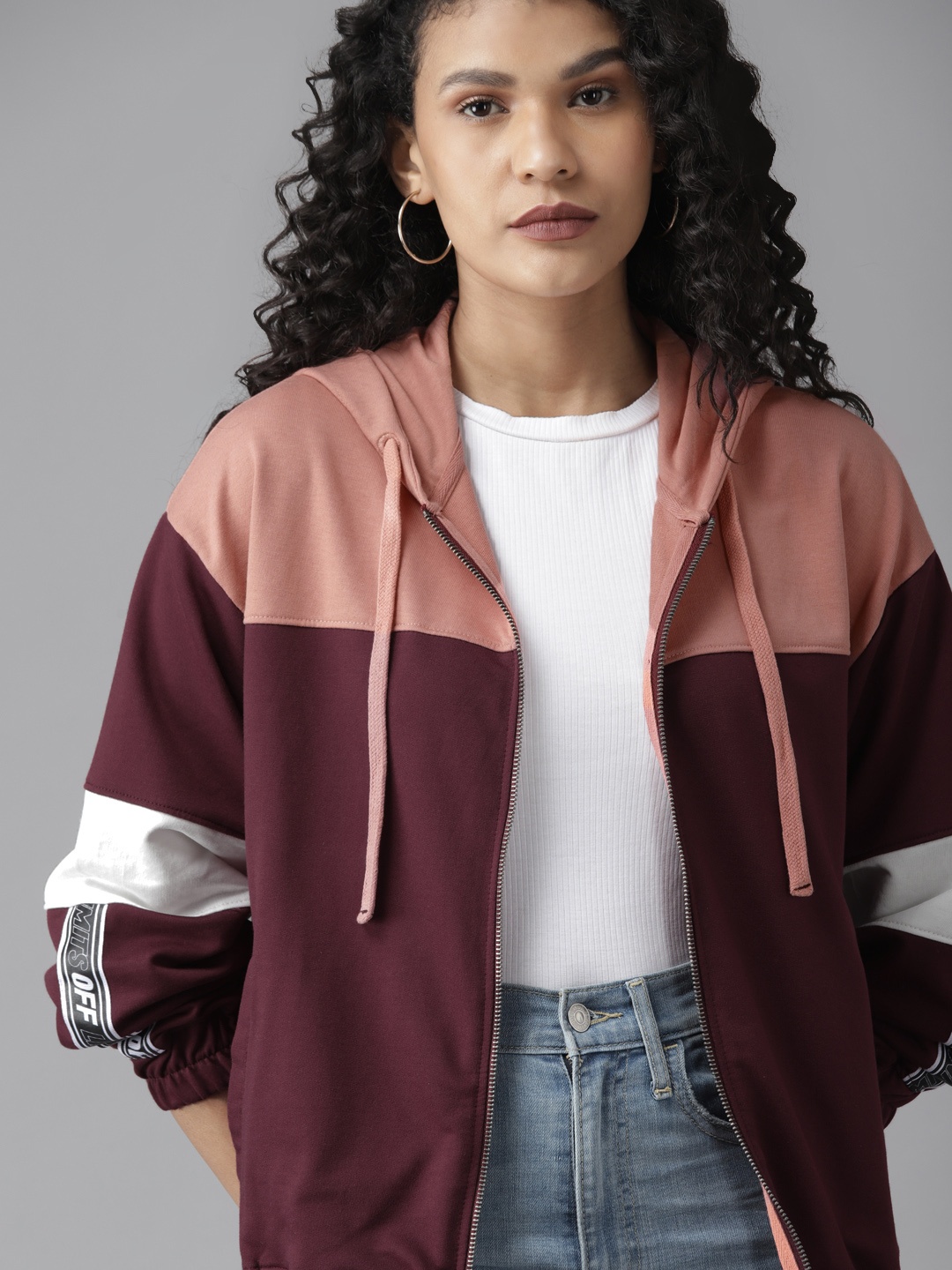

Roadster Women Burgundy & Pink Colourblocked Hooded Sweatshirt