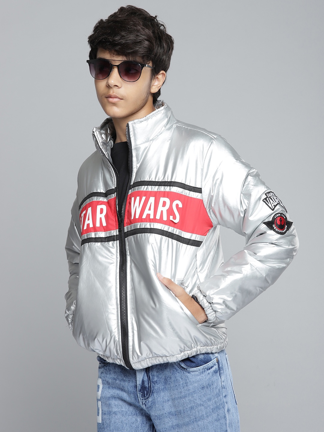 

YK Star Wars Boys Silver & Red Colourblocked Mandalorians Padded Jacket