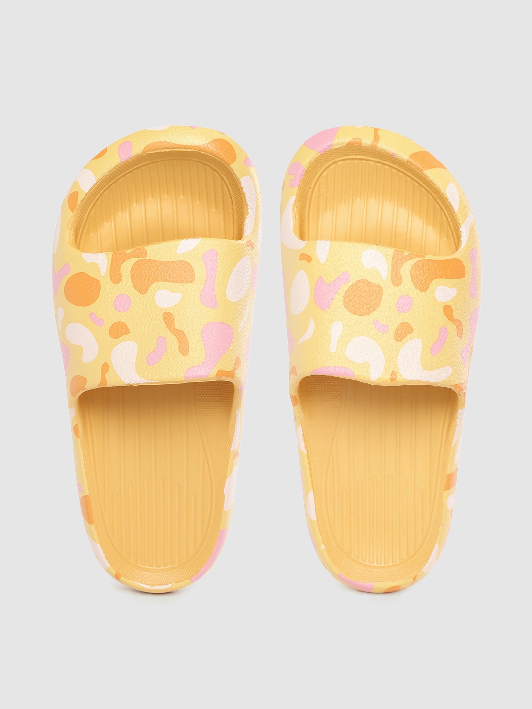 

Mast & Harbour Women Yellow & Pink Printed Sliders