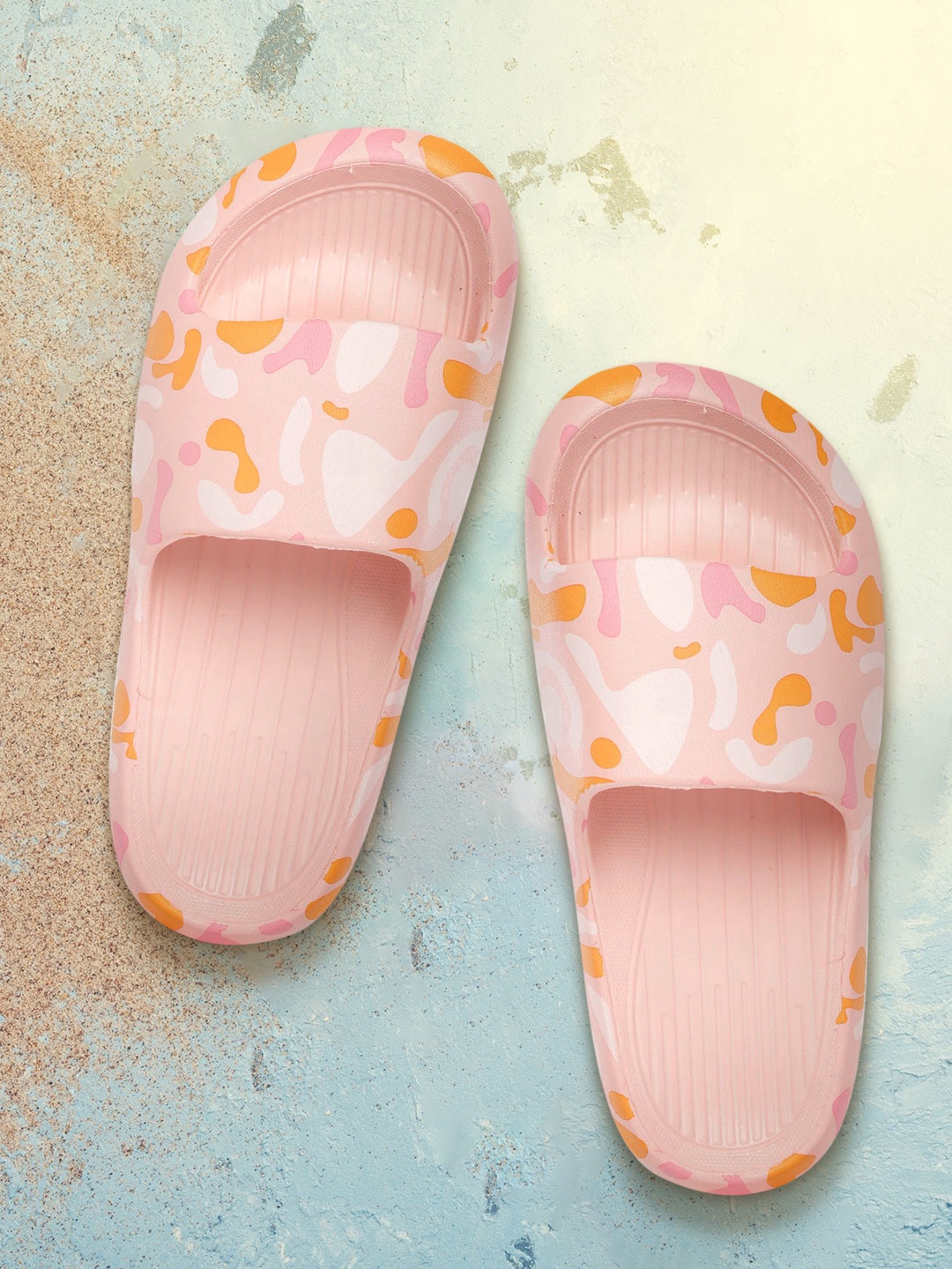 

Mast & Harbour Women Pink & Orange Printed Sliders