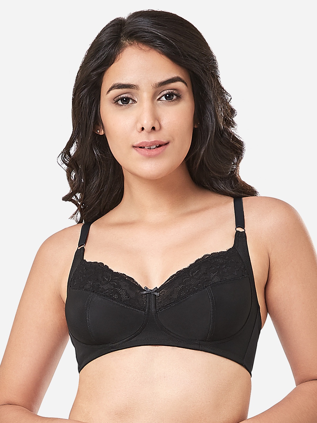 

every de by amante Non Padded Wirefree Lace Contour Super Support Bra EB006, Black