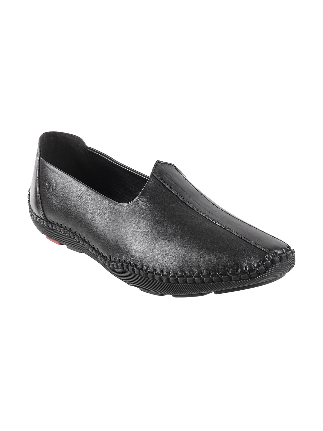 

Metro Men Black Solid Leather Mojaris
