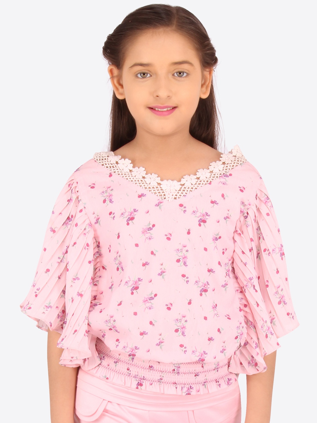 

CUTECUMBER Girls Pink Printed Top