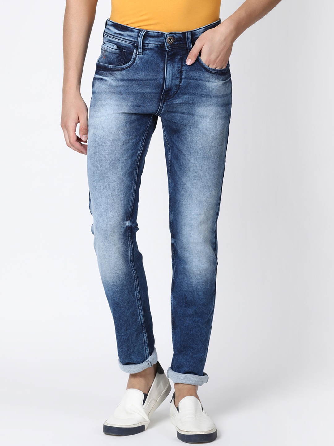 

Llak Jeans Men Blue Skinny Fit Mid-Rise Clean Look Stretchable Jeans
