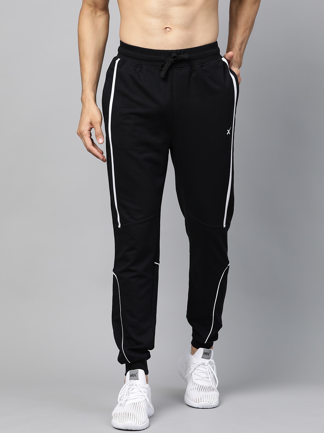 

HRX by Hrithik Roshan Men Black Solid Regular Fit Bio-Wash Lifestyle Joggers