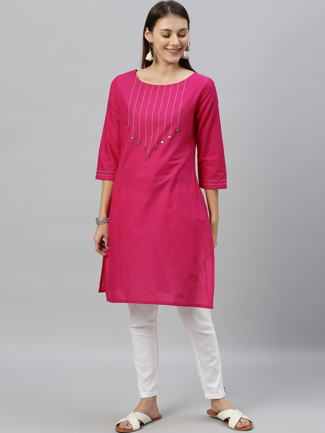 

Anouk Women Fuchsia Solid Straight Kurta With Embroidery