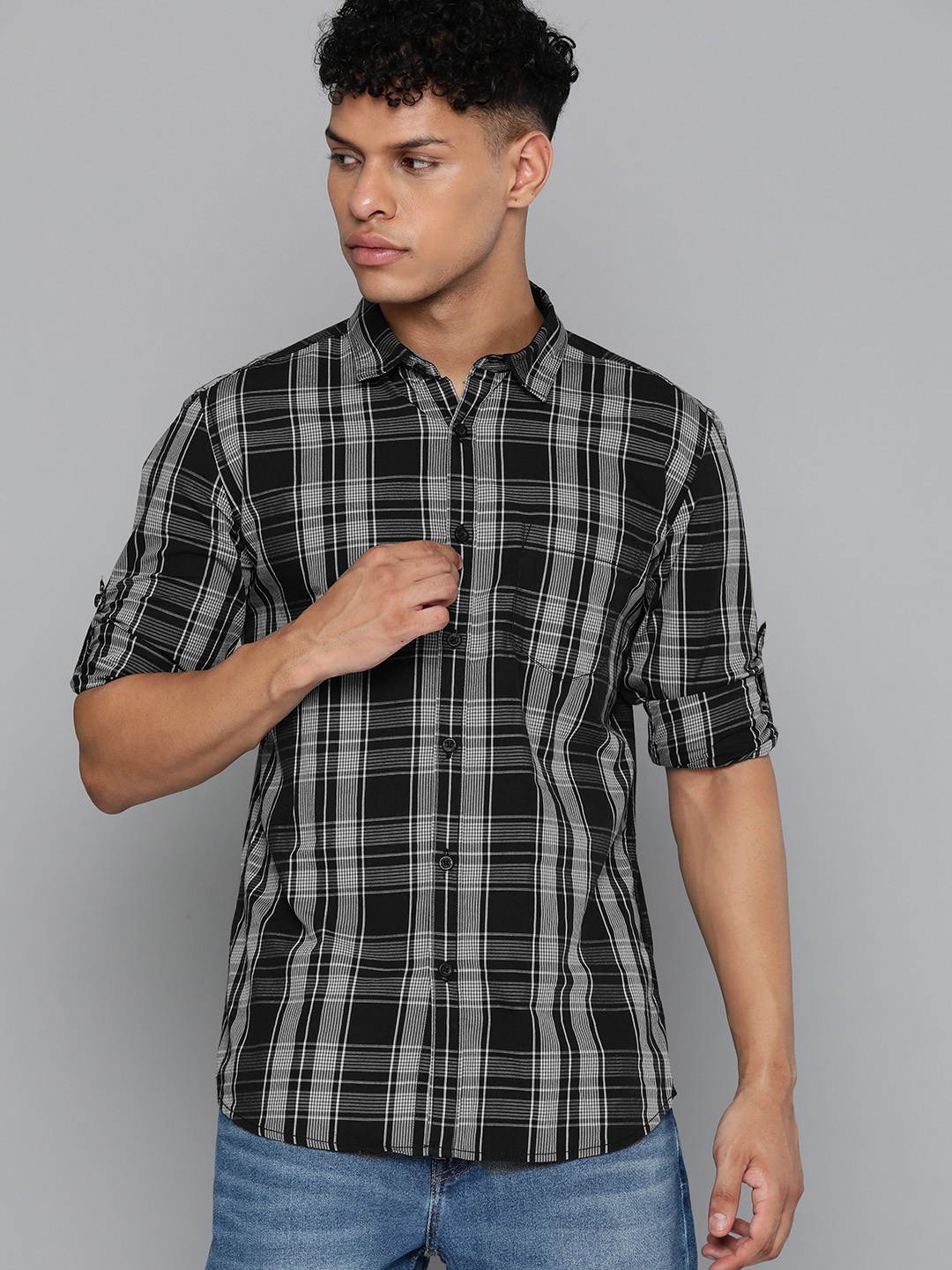 

HIGHLANDER Men Slim Fit Tartan Checked Casual Shirt, Black