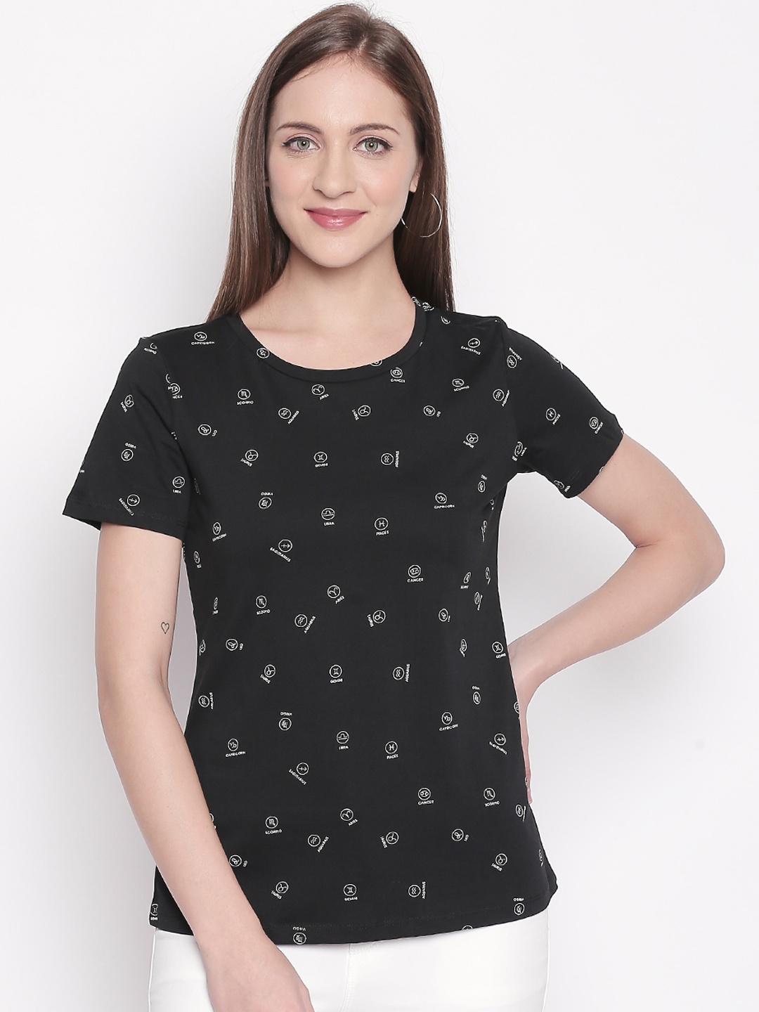 

Honey by Pantaloons Women Black Printed Round Neck T-shirt