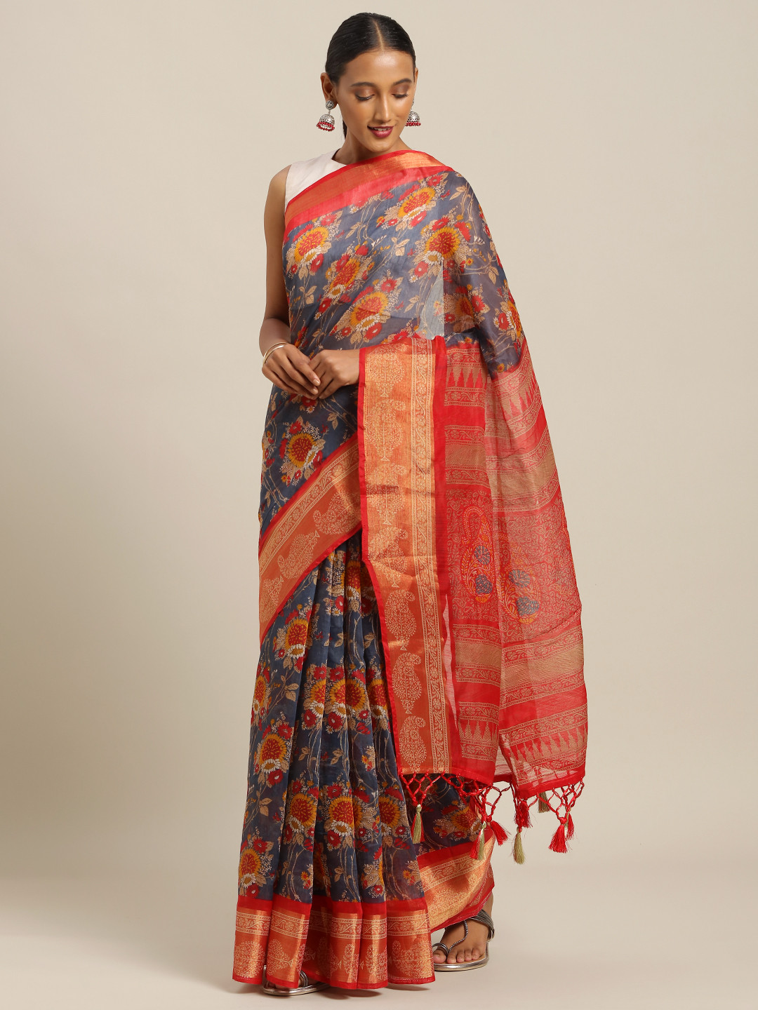 

Rajnandini Grey & Red Silk Cotton Printed Saree