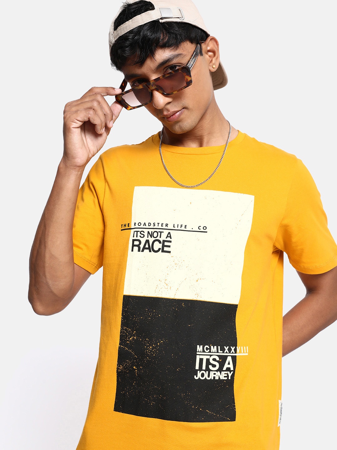 

The Roadster Lifestyle Co. Printed Pure Cotton T-shirt, Mustard