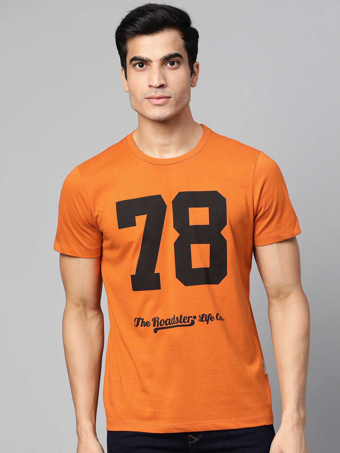 

Roadster Men Rust Orange & Black Printed Round Neck T-shirt