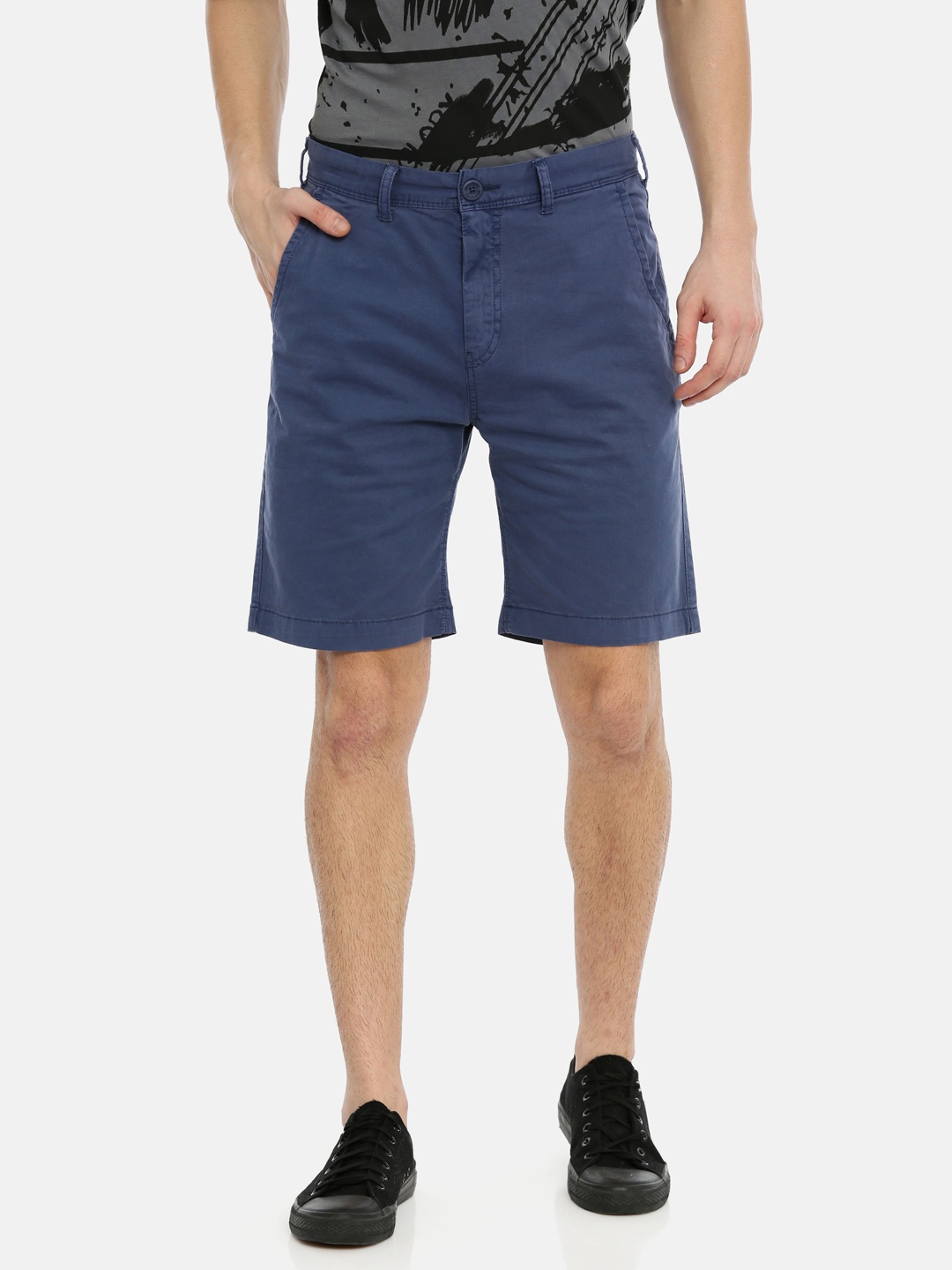 

Breakbounce Men Blue Solid Slim Fit Chino Shorts