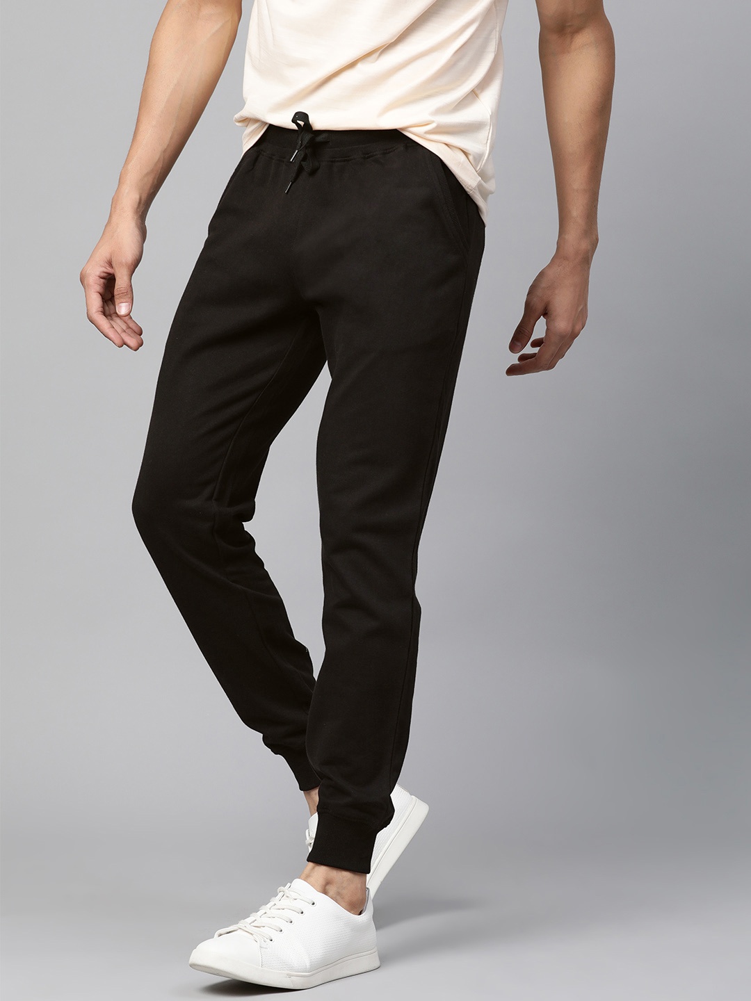 

Mast & Harbour Men Black Solid Joggers