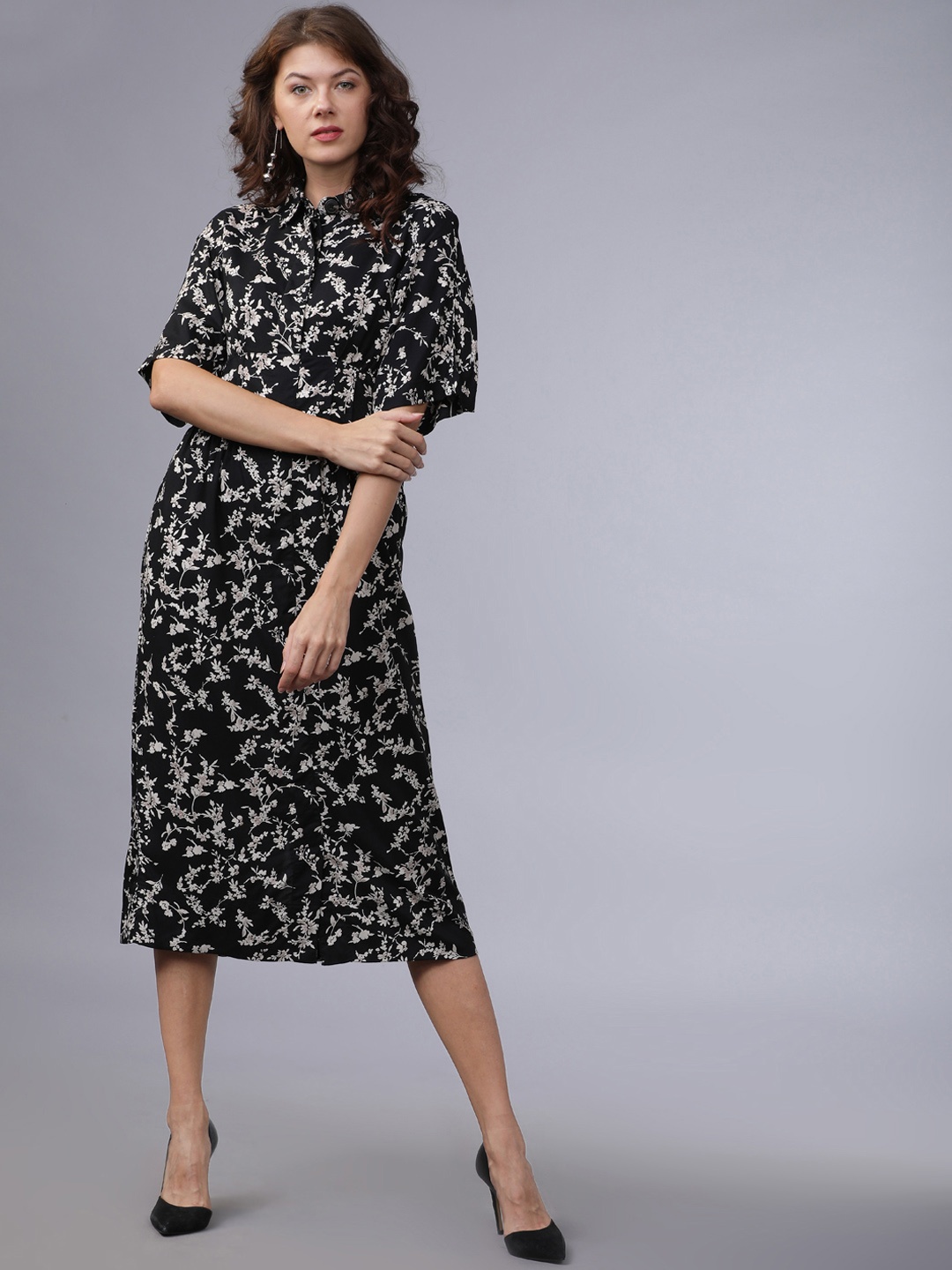 

Tokyo Talkies Women Black Printed Shirt Dress