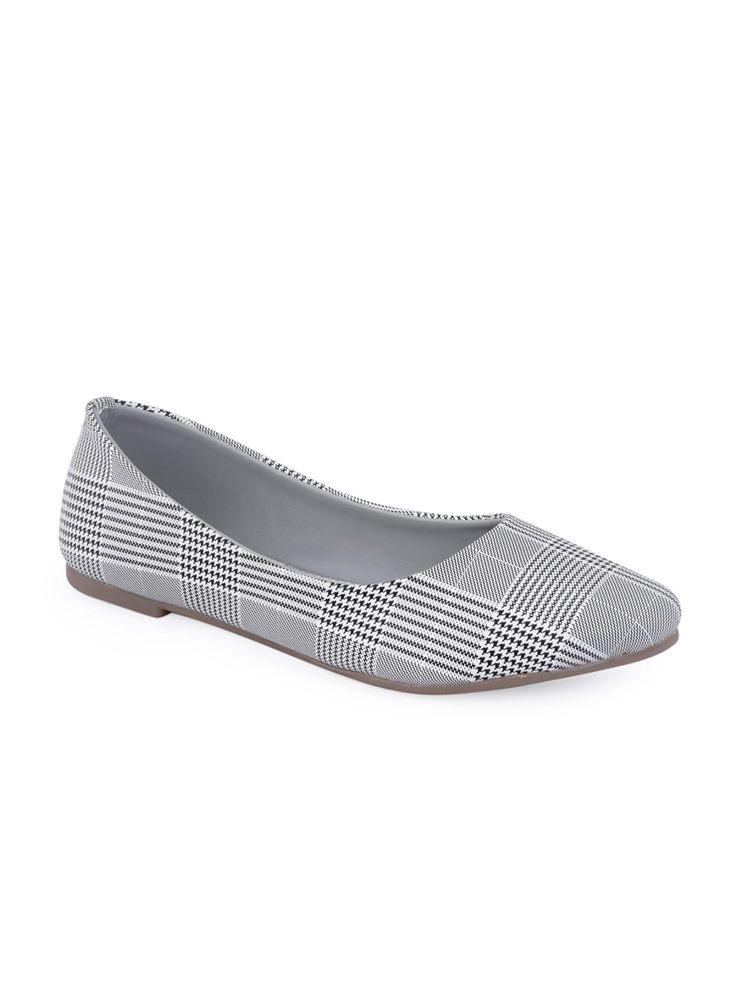 

Khadims Women Black & White Checked Ballerinas