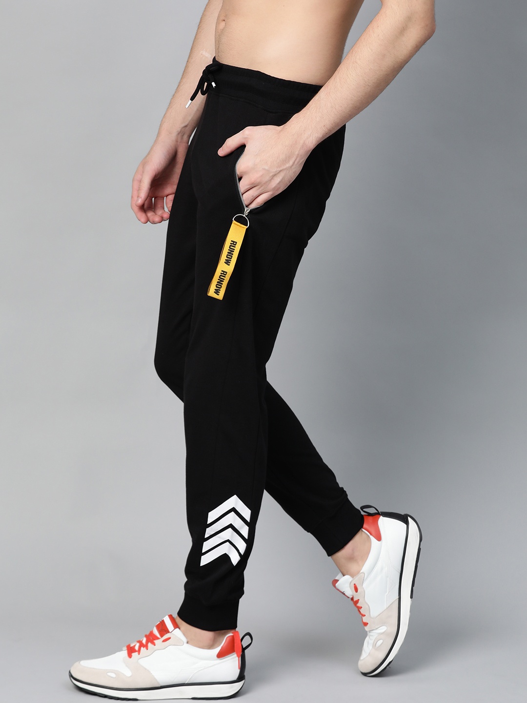 

HERE&NOW Men Black Printed Detail Joggers