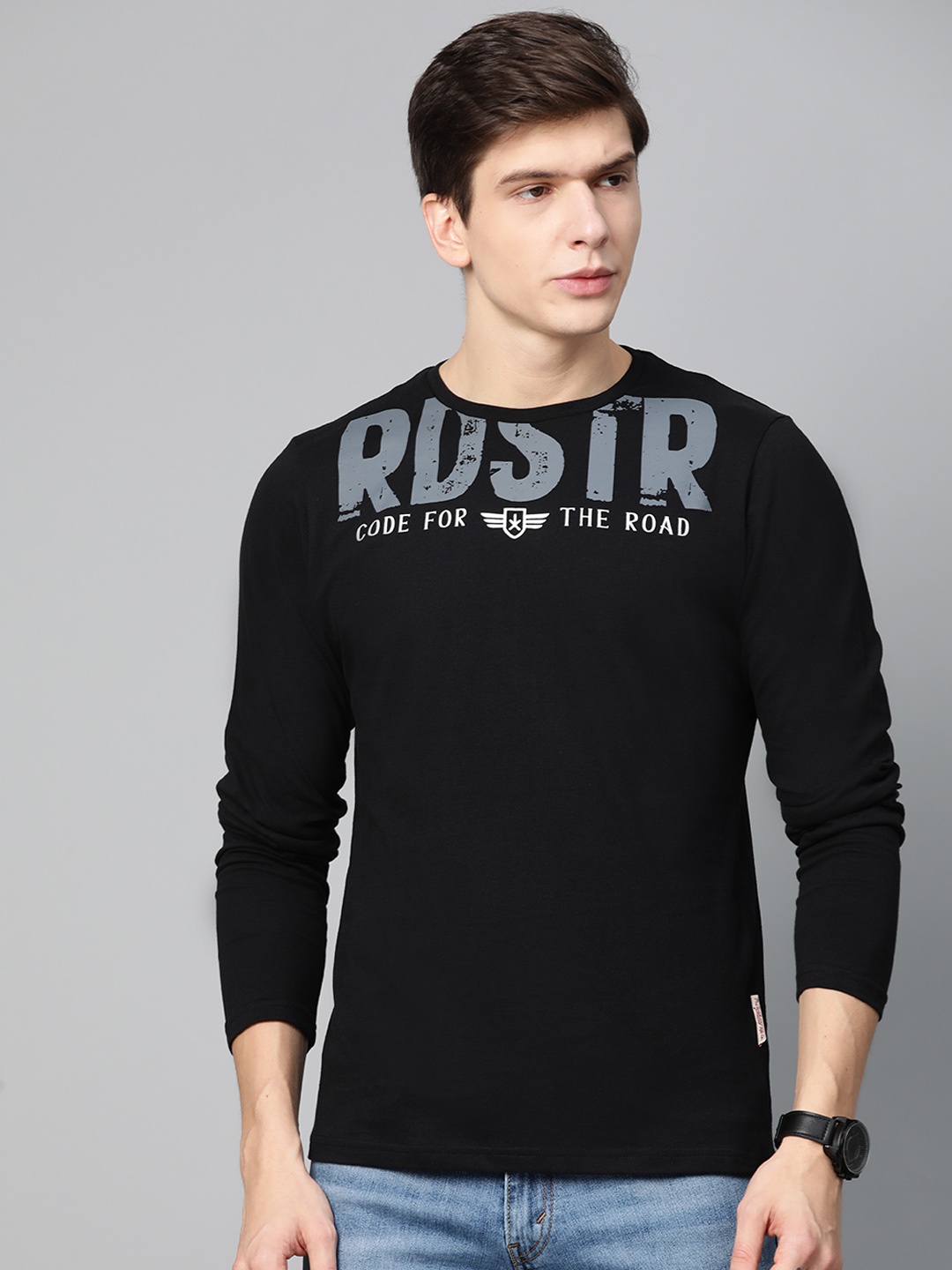 

Roadster Men Black Printed Round Neck T-shirt