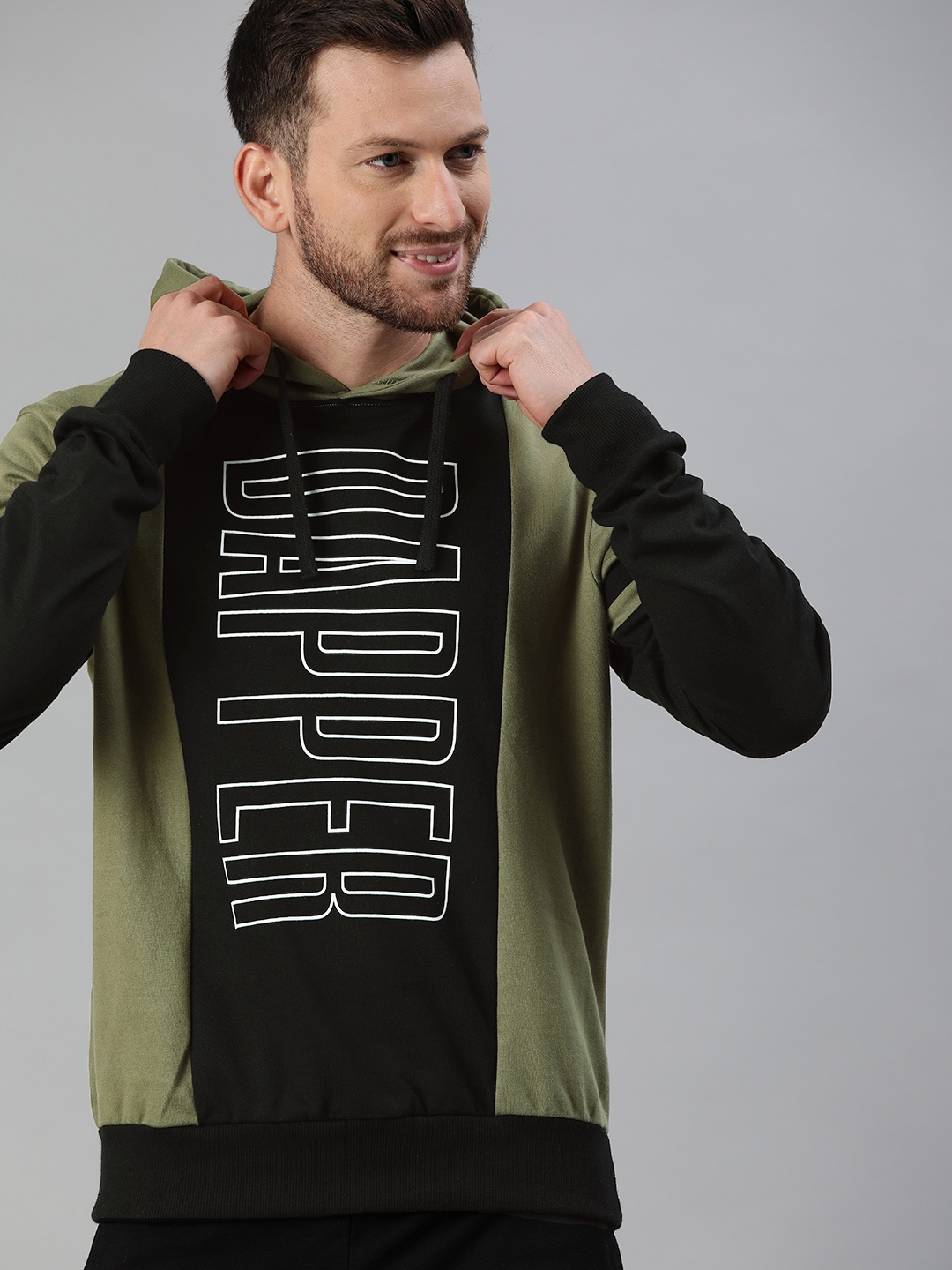 

HERE&NOW Men Olive Green & Black Printed Hooded Sweatshirt