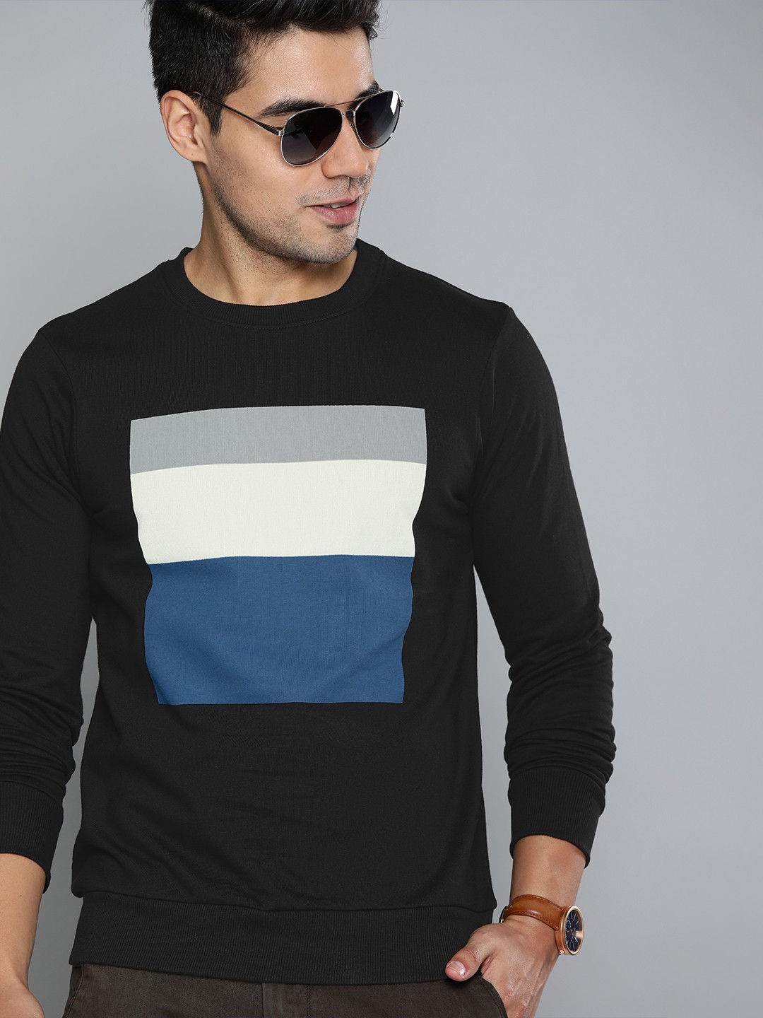 

HERE&NOW Men Black & Blue Colourblocked Pullover Sweatshirt