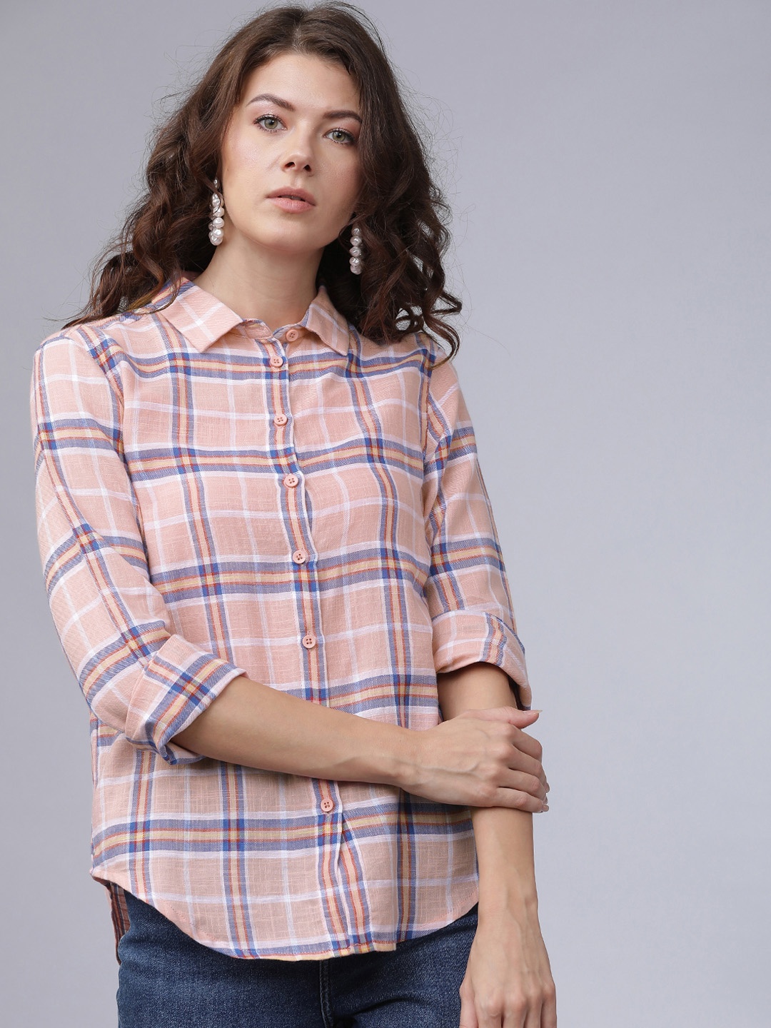 

Tokyo Talkies Women Peach-Coloured & Blue Regular Fit Checked Casual Shirt