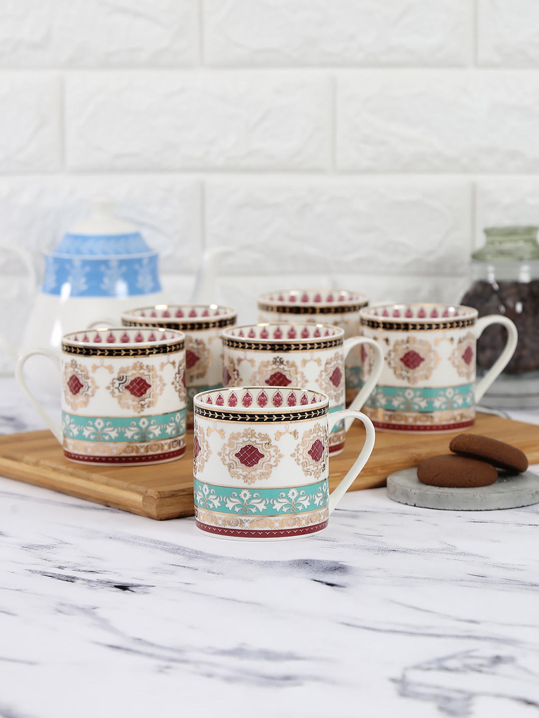 

India Circus by Krsnaa Mehta Set Of 6 White & Gold-Toned Printed Enchanted Waves Coffee Mugs