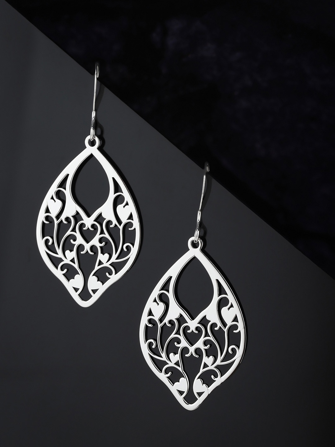 

Carlton London 925 Sterling Silver- Rhodium-Plated Contemporary Drop Earrings