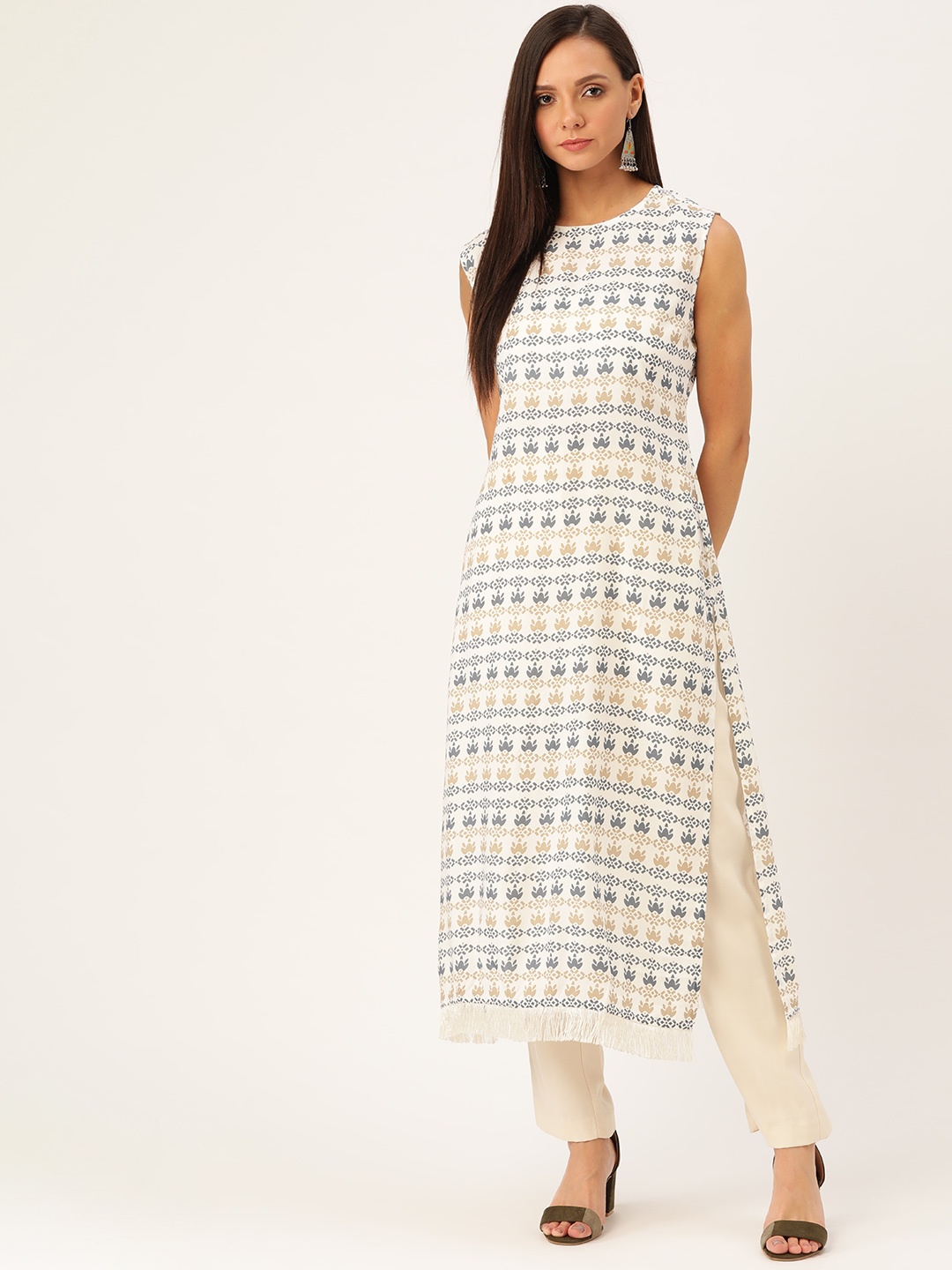 

Moda Rapido Women White & Navy Blue Printed Straight Kurta