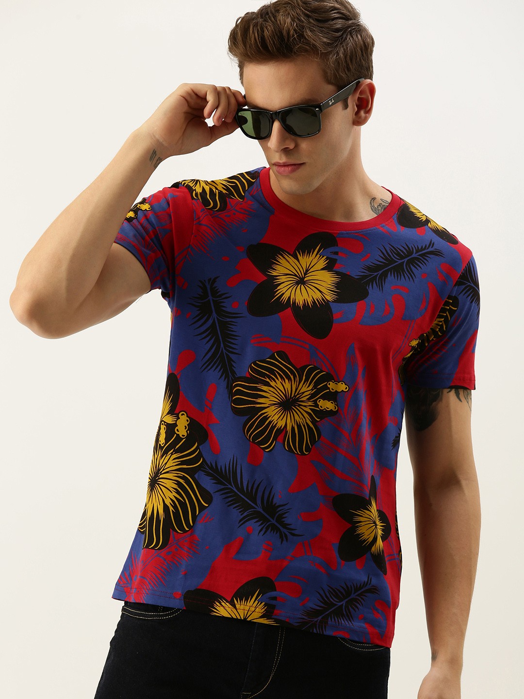 

Moda Rapido Men Red Blue Floral Printed Round Neck Pure Cotton T-shirt