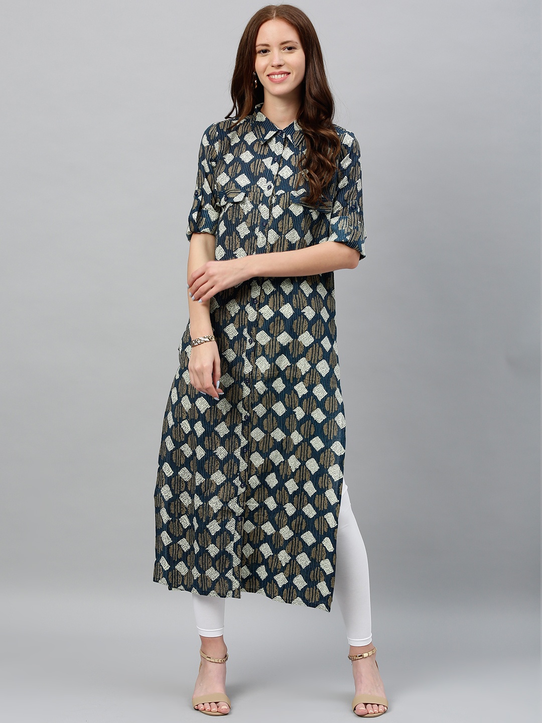 

kipek Women Blue & White Printed Straight Kurta