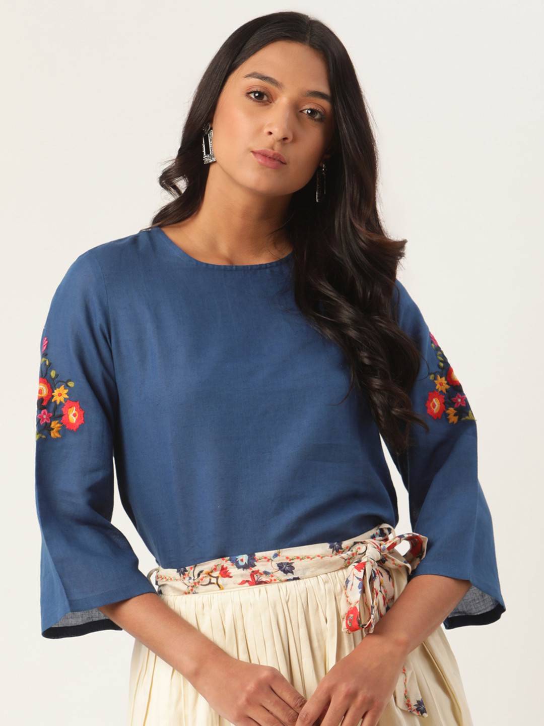 

ROOTED Women Blue Printed Top