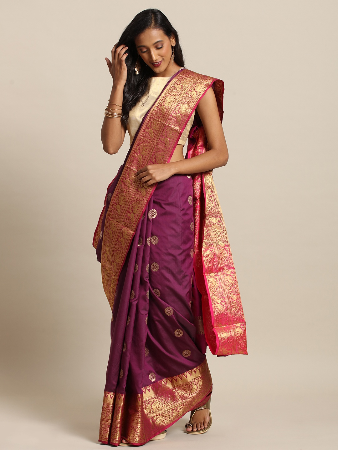 

VASTRANAND Magenta Pink & Gold-Toned Silk Blend Woven Design Kanjeevaram Saree