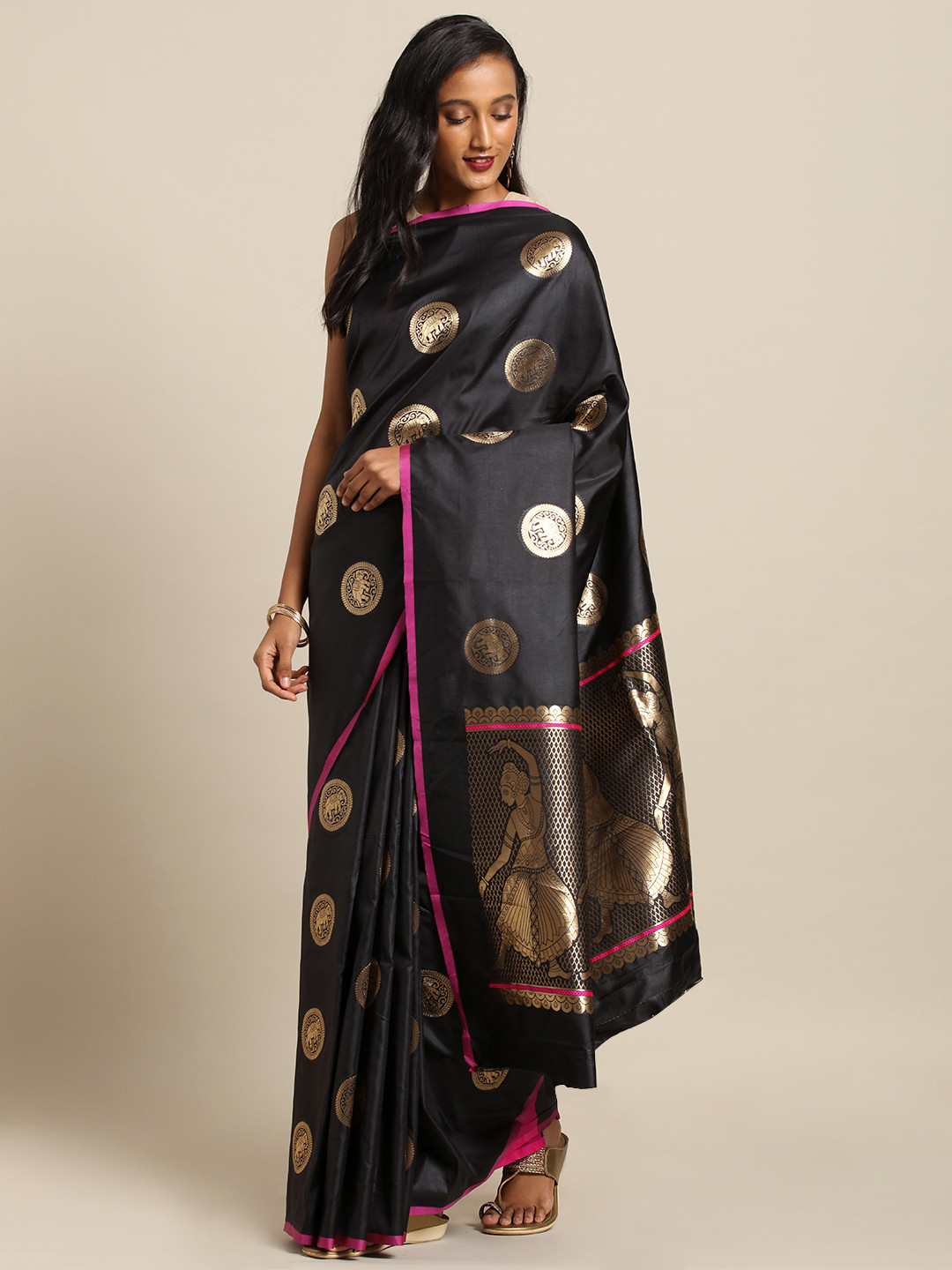 

VASTRANAND Black & Golden Silk Blend Woven Design Kanjeevaram Saree