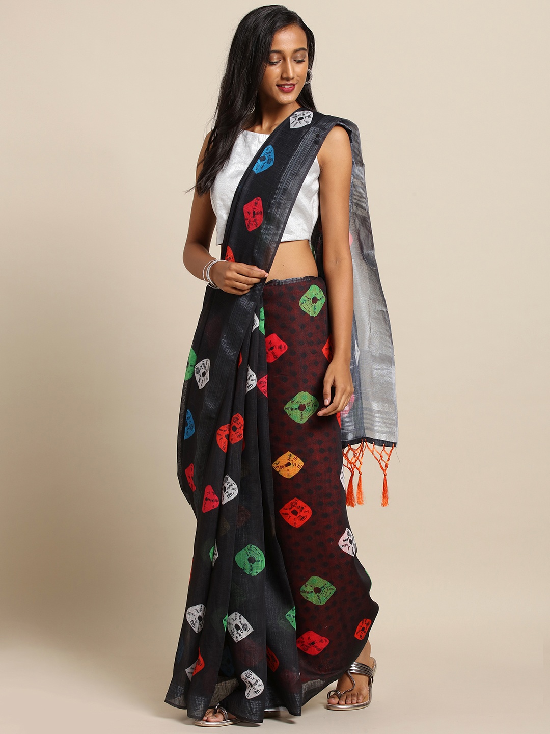 

VASTRANAND Black Linen Blend Printed Bandhani Saree