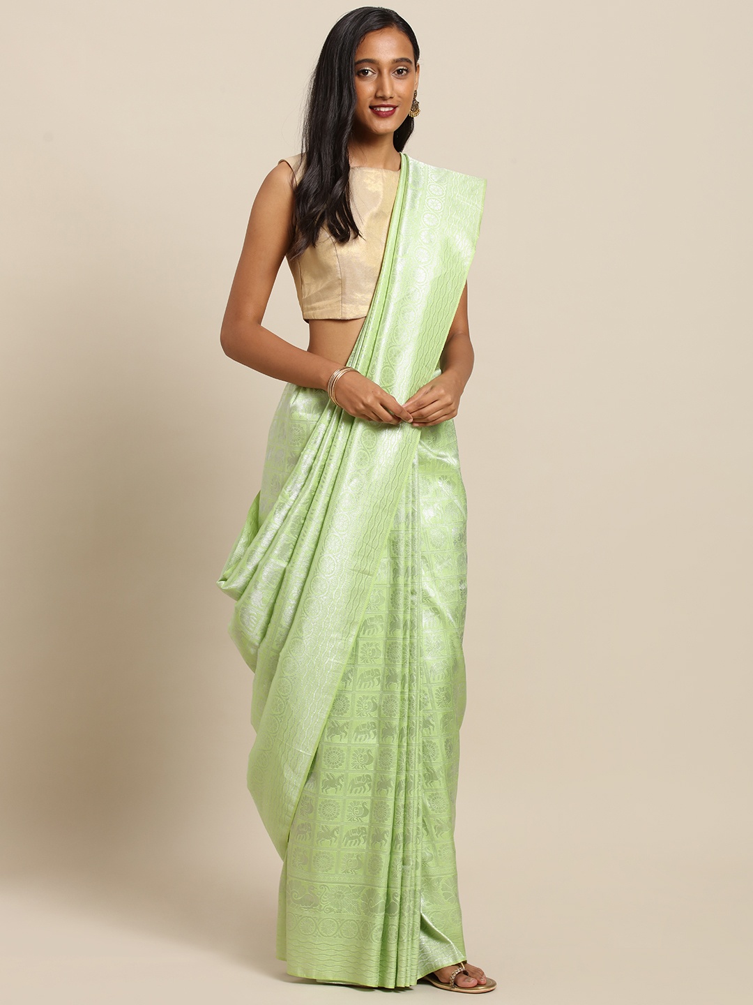 

VASTRANAND Green Silk Blend Woven Design Baluchari Saree