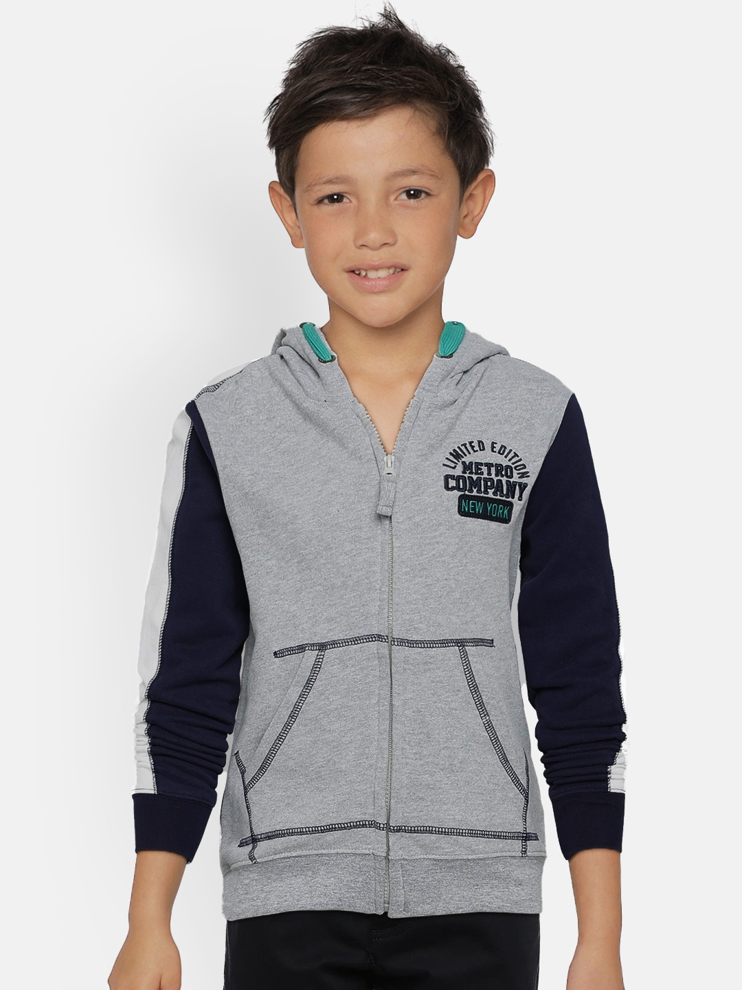 

METRO KIDS COMPANY Boys Grey Solid Organic Cotton Hooded Sweatshirt