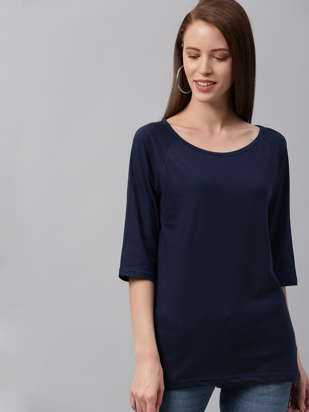 

HERENOW Women Navy Blue Solid Round Neck Longline Pure Cotton T-shirt