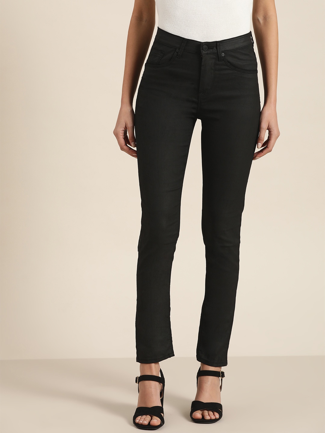 

Moda Rapido Women Black Coated Skinny Fit High-Rise Clean Look Stretchable Jeans