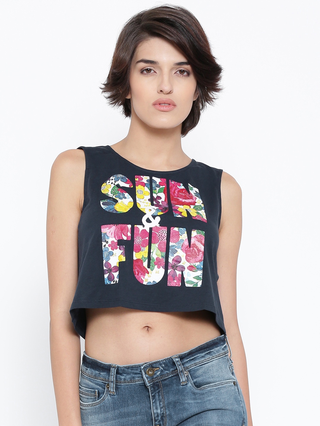 

Vero Moda Navy Floral Text Print Crop Pure Cotton Top, Navy blue