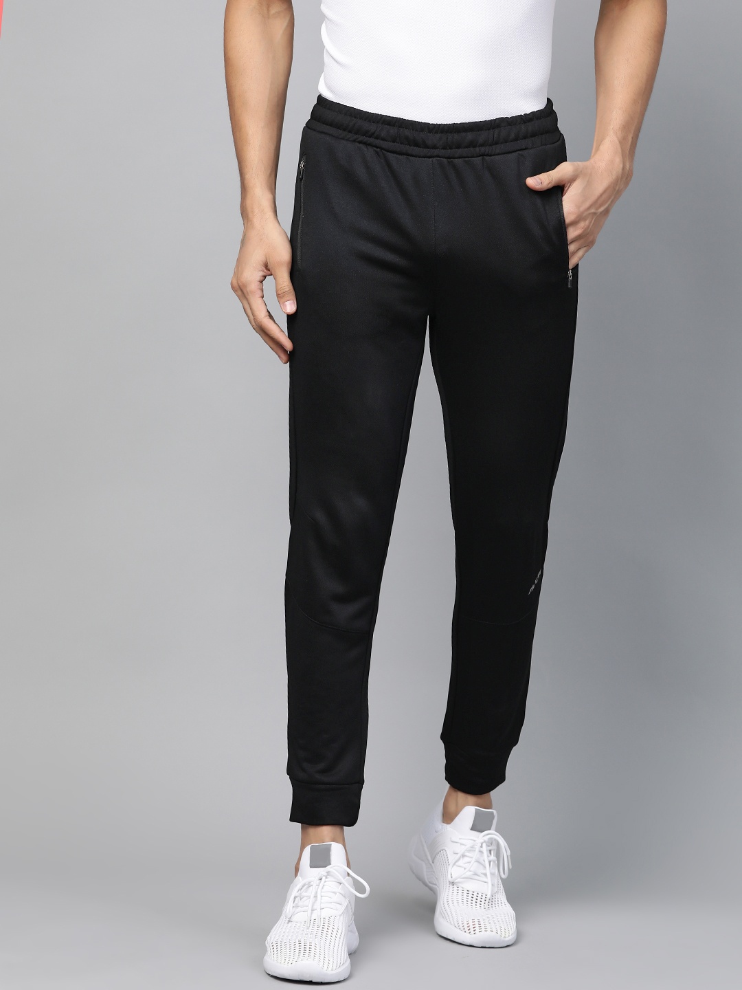 

Alcis Men Black Solid Joggers