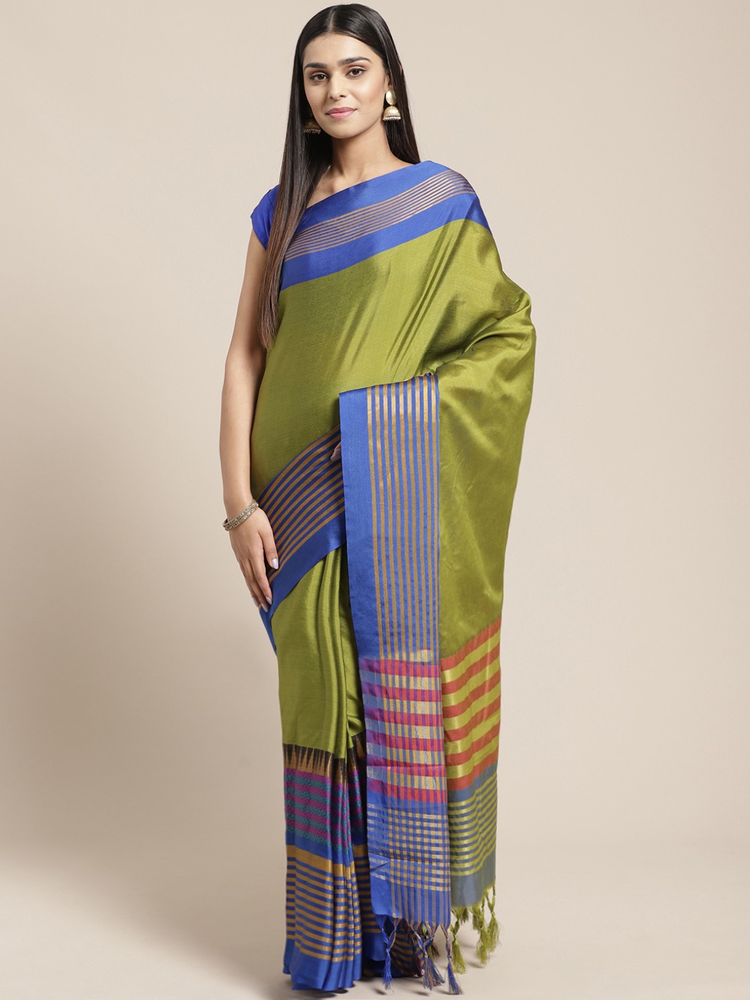 

SHAVYA Green & Blue Solid Saree