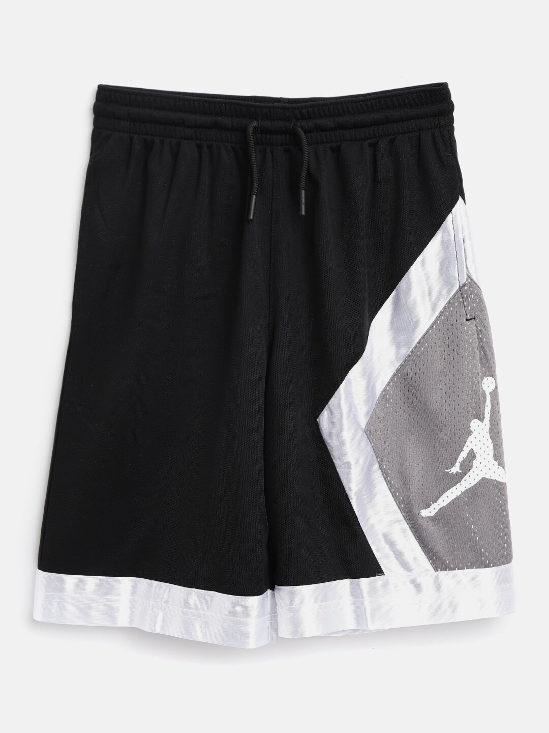 

Jordan Boys Black & Grey Colourblocked Diamond Sports Shorts