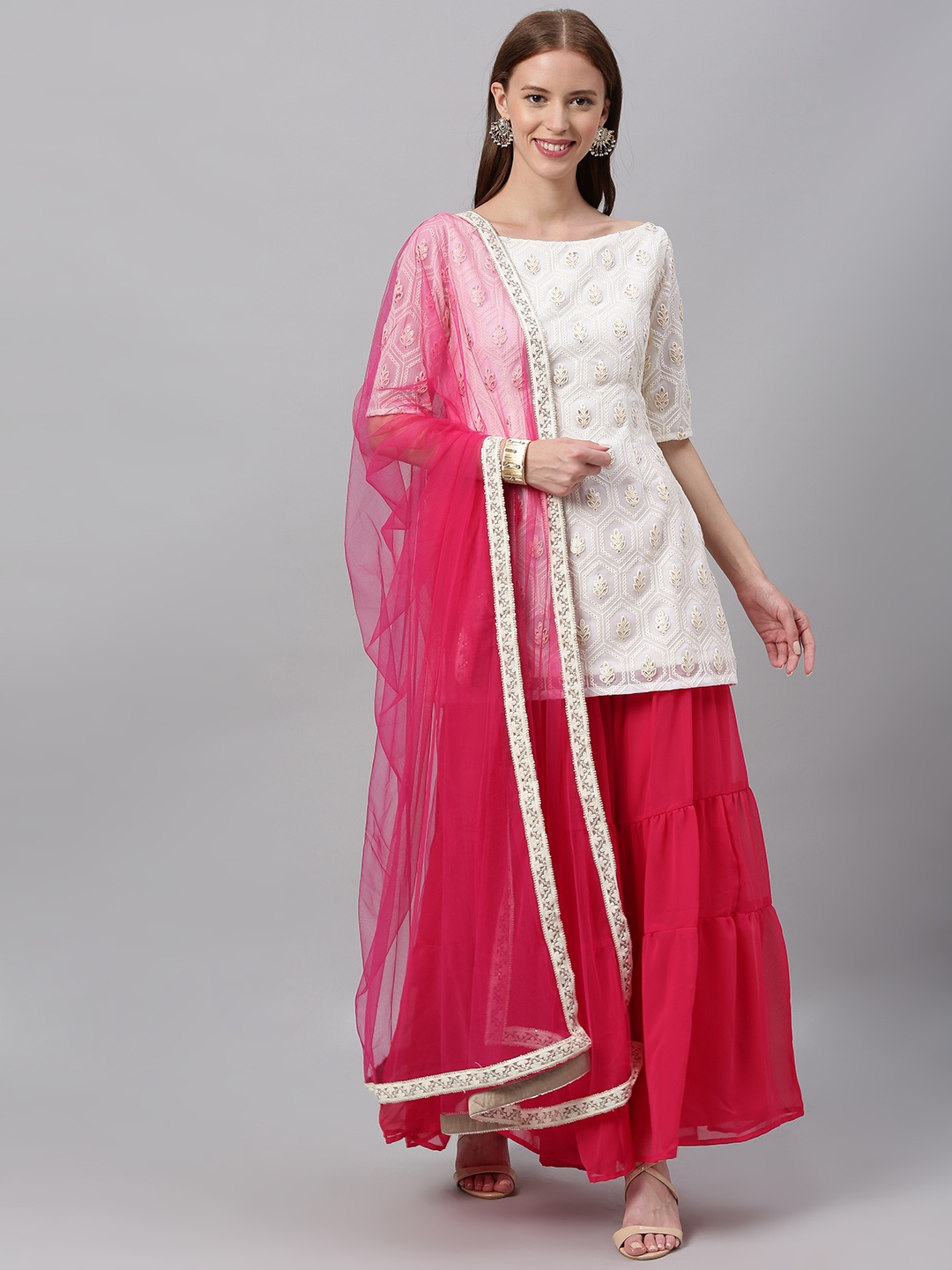 

Ethnovog Women Off-White Pink Embroidered Made To Measure Kurta Set